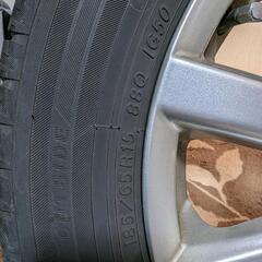 スタッドレスタイヤ 185/65 R15ホイール付の画像