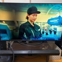 お話中　シャープ60型テレビ