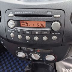 エッセ　純正オーディオ　CDデッキ　ダイハツ純正　黒の画像