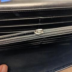 カルティエ　Cartier 　黒長財布　箱付きの画像