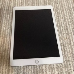 ipad 第5世代　無印　32gb simフリー