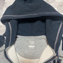 ナイキパーカーＬサイズの画像