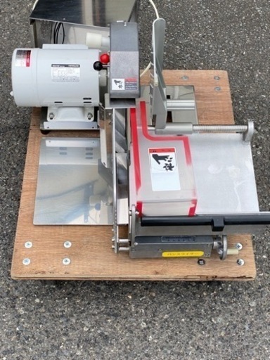 【美品】冨士島工機 パン一枚切スライサー FK25型/スクレバーブレーキモーター