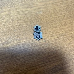 REBEL8 レベルエイト ピンバッジ　留め具無しの画像