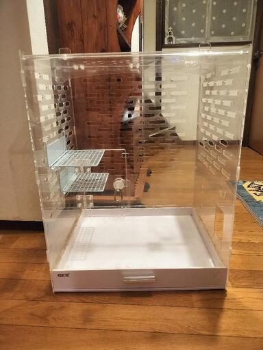 再出品アクリルケージ