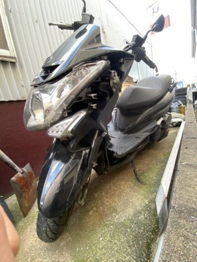 事故現状　ヤマハ　マジェスティ　コマジェ　SG28J 部品どり　約39,000キロ