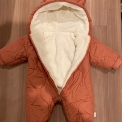 ジャンプスーツの画像