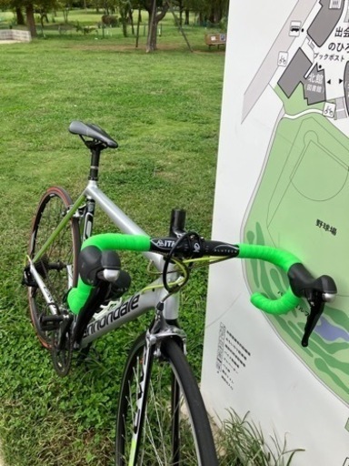 最終価格　CANNONDALE CAAD12 シルバー/ブラック