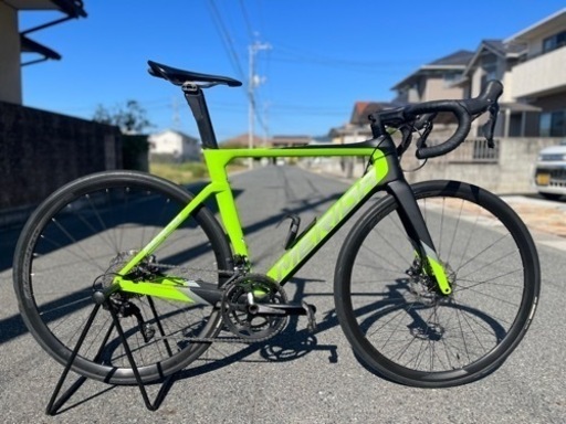 メリダ  REACTO DISC 4000 カーボンロードバイク