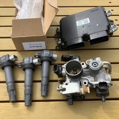 DA64W エブリィワゴン　H26年　スロットルボディ　コンピュ...