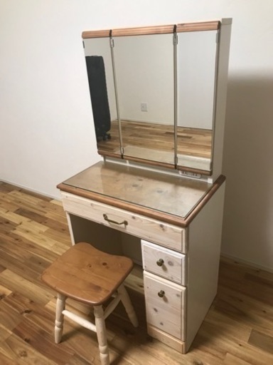 化粧台　ほぼ新品