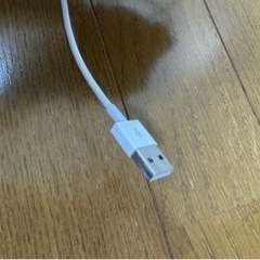 iPhone lightning ケーブル(Apple純正品)の画像