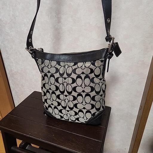 COACHショルダーバッグ