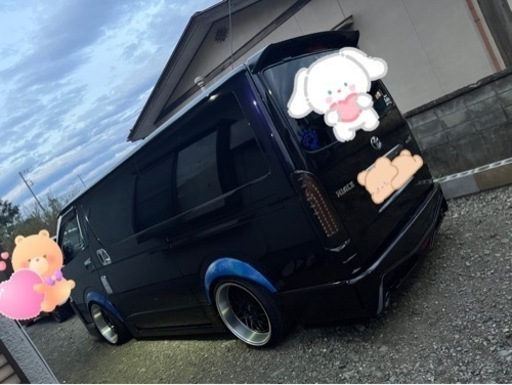 ハイエースのホイールタイヤセット