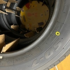 -¥1000/週【新品未使用】タイヤ４本セット　TOYOタイヤ　205/60/R16の画像