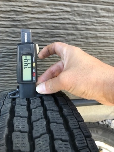 軽トラ等に　スタッドレス 145/80R12 LT ダイハツ純正ホイール