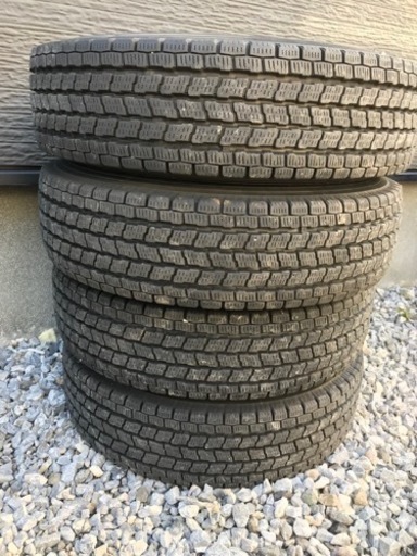 軽トラ等に　スタッドレス 145/80R12 LT ダイハツ純正ホイール