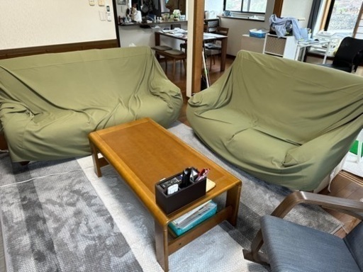 ソファ3人掛け、2人掛け、テーブル、ソファカバー
