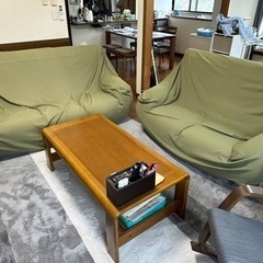 ソファ3人掛け、2人掛け、テーブル、ソファカバー