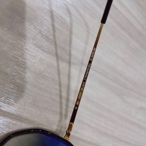 【Ray-Ban】サングラス(購入¥27,830→販売¥10,500)