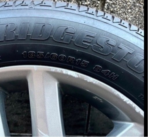 トヨタ純正ホイールタイヤセット185/60/15