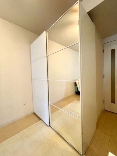 成約しました。【定価13万円美品】IKEAのPAXワードローブ