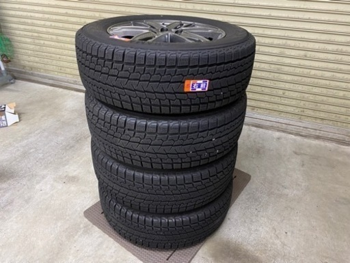 程度良好　スタッドレスタイヤ・ホイール 4本　中古です　225/65 R17
