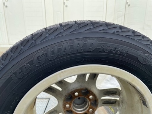 新品　YOKOHAMAスタッドレスタイヤ　185/65R15