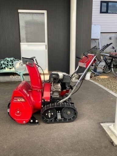 HONDA 除雪機　5馬力50000→25000円に値下げしました。