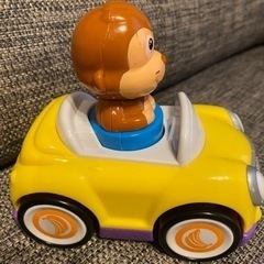 お猿のミニカーの画像