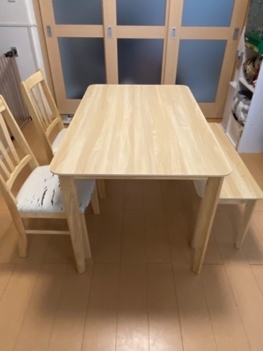 4人掛けダイニングテーブル＋ベンチ2点セット