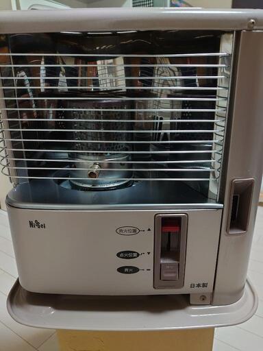 小さめな石油ストーブ (反射式)現在お話し中です