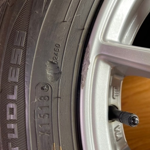 スタッドレスタイヤ　165/70r14 81q 受付終了