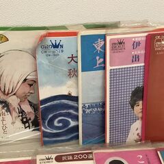 ▼0円あげます！【ＥＰレコードまとめ　歌謡　民謡　舞踊　演歌他 音楽 ミュージック 昭和レトロ 約1.6㎏　中古　】（NF230620）Zi-508-8-3Wの画像