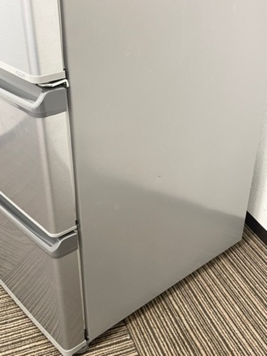 ?激安‼️AQUA 17年製冷蔵庫3ドア　272L AQR-271F(S) ?