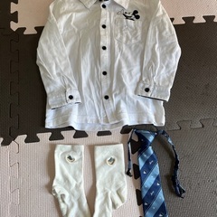 男の子　フォーマル　タキシードの画像