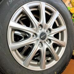 【3年使用】溝あり！　195/65 r15　ピレリ　スタッドレスの画像