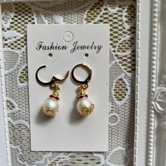 ✨リングピアス✨8️⃣の画像