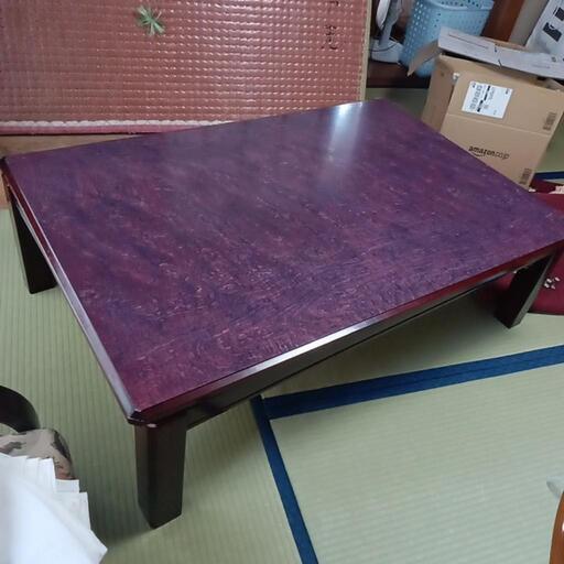 アンティーク調のこたつです。