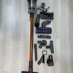 【dyson v10】箱ありの画像