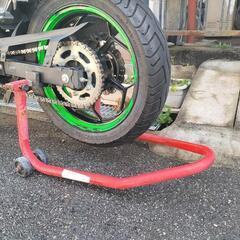 バイク メンテナンススタンド
