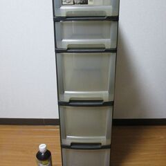 【お引渡し調整中】衣装ケース2種と踏み台 差し上げます。の画像