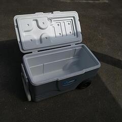 コールマンクーラーボックスの画像