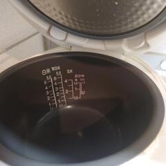 TOSHIBA　RC-10HH 炊飯器の画像