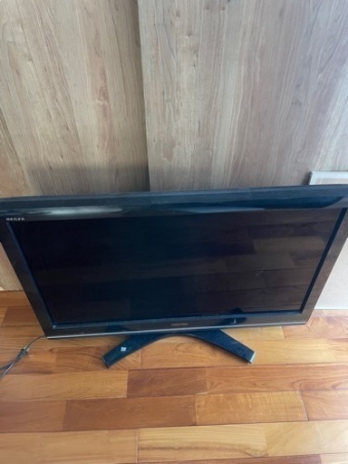37インチ　液晶テレビ