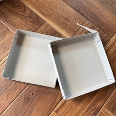 箱5個＆リボンのセット【小物入れやラッピングに】の画像