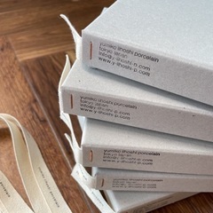 箱5個＆リボンのセット【小物入れやラッピングに】の画像