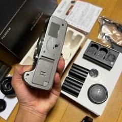 Fujifilm X-T4 ボディーシルバー