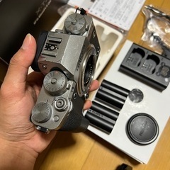 Fujifilm X-T4 ボディーシルバー