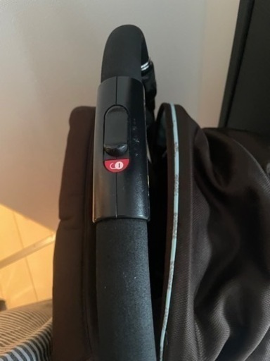 値段交渉ok【大型フットマフ付き】ピジョン プレミージュ プレミアム